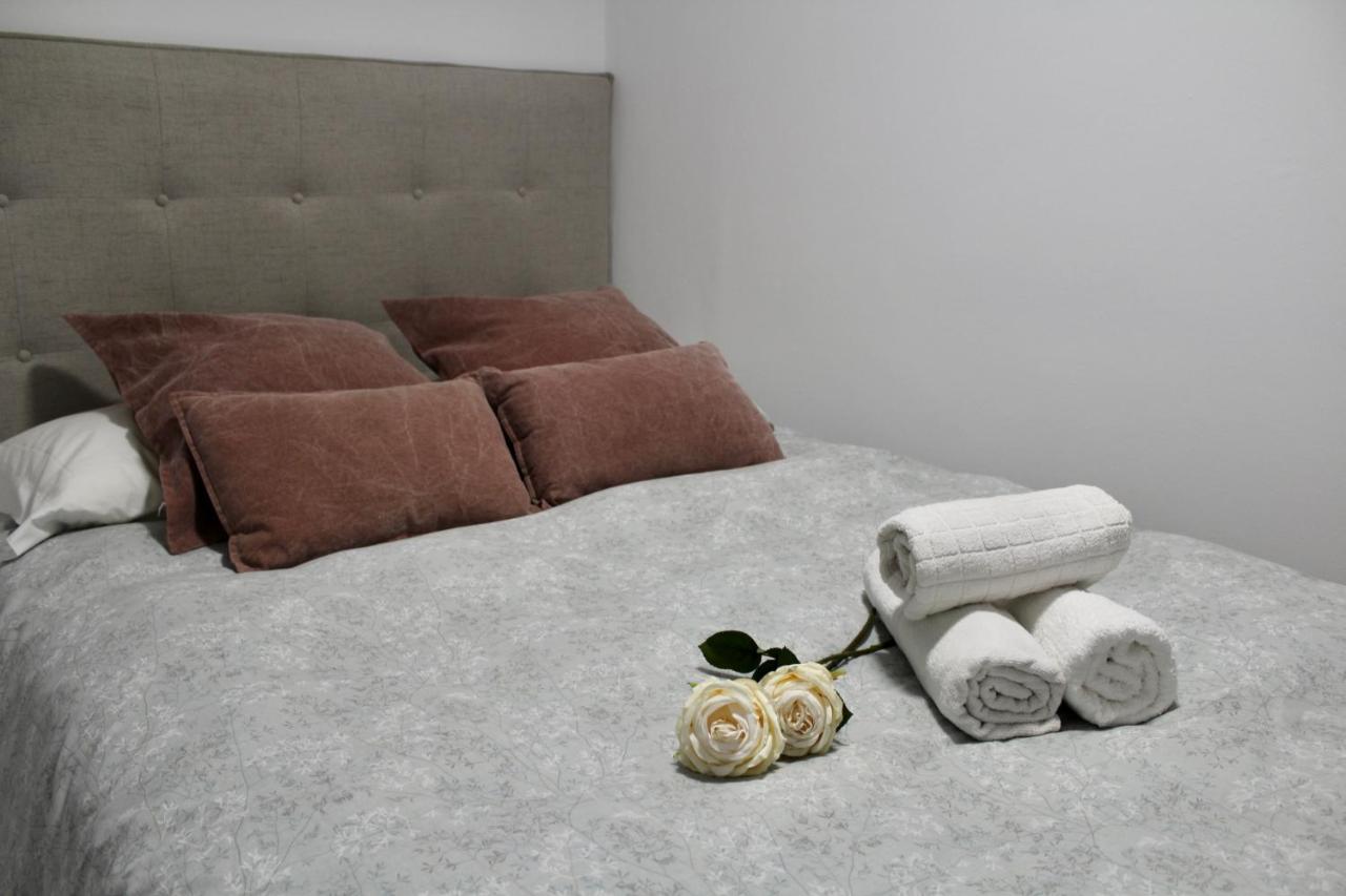 Wish Suite El Arenal De Sevilla Exterior photo